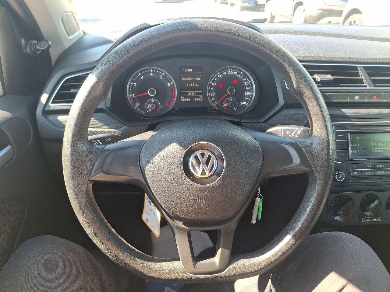 VOLKSWAGEN - 22