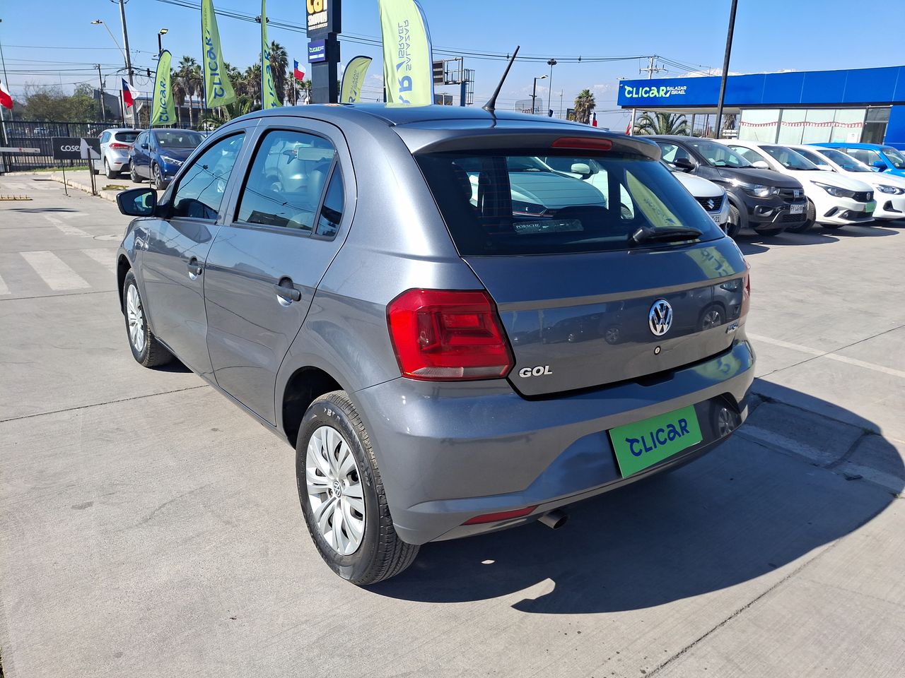 VOLKSWAGEN - 5