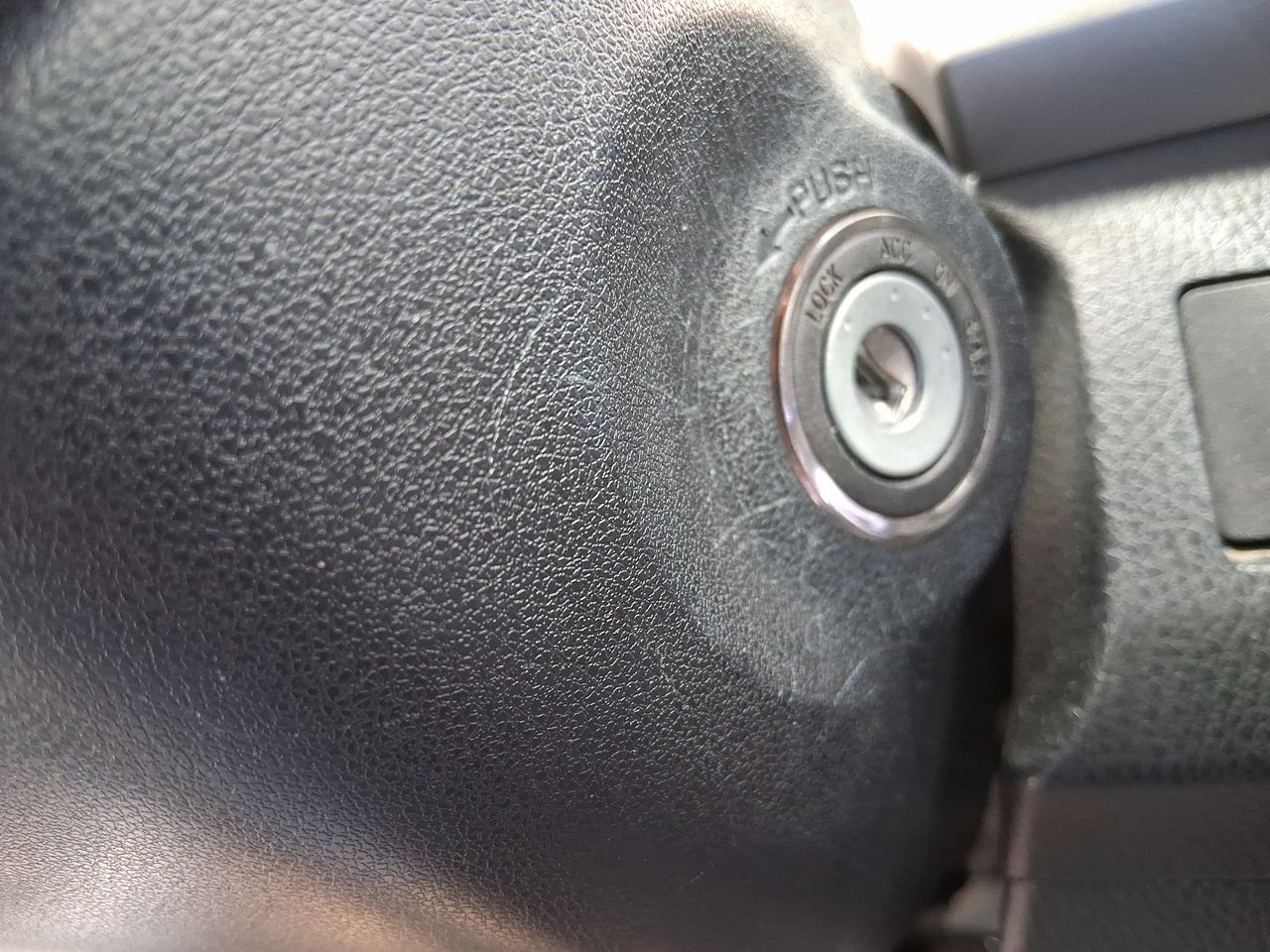 TOYOTA - 30