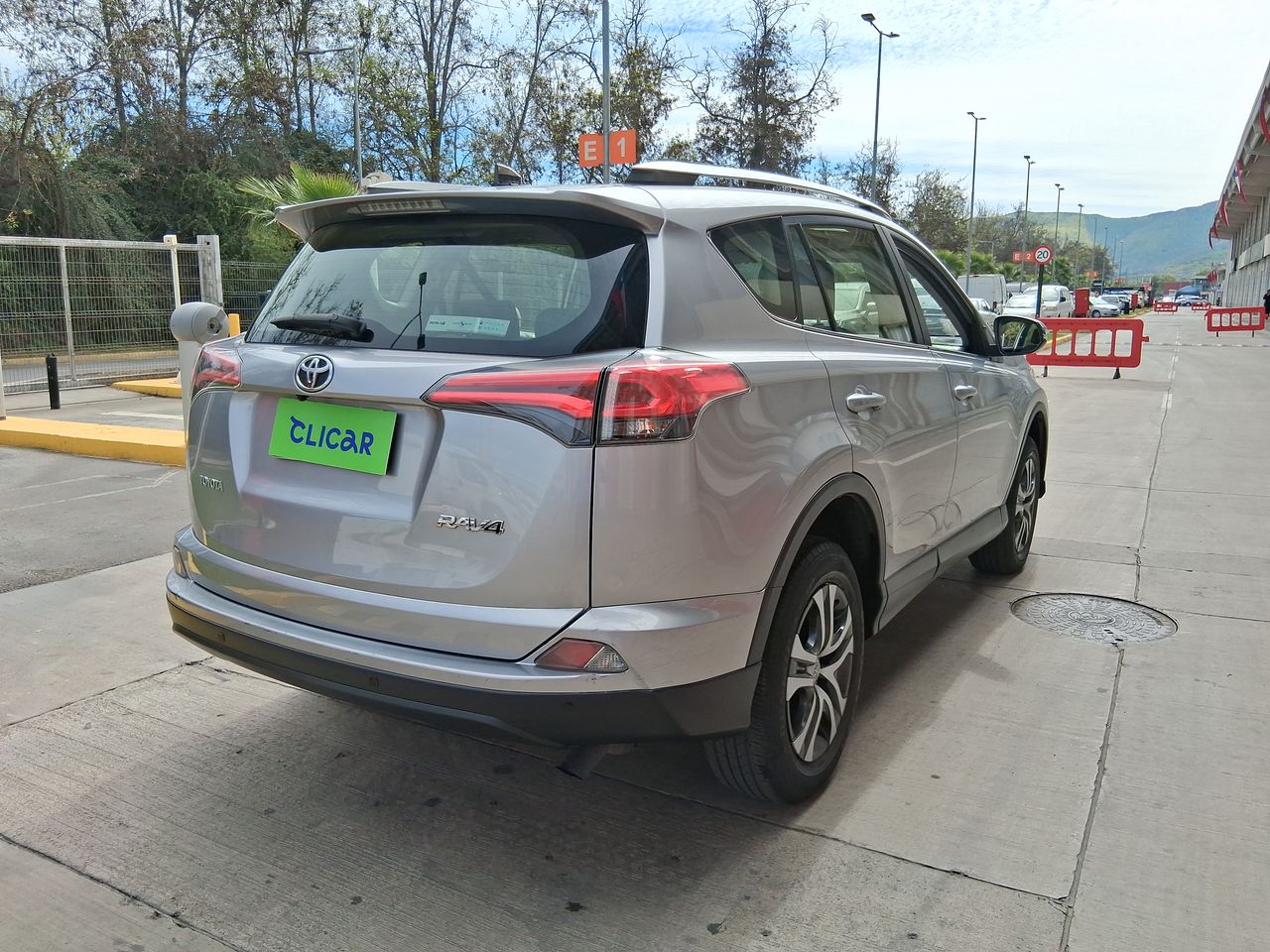TOYOTA - 5
