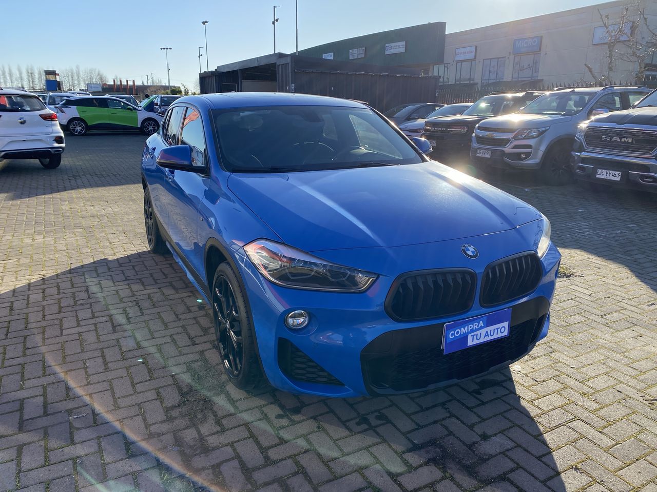 BMW - 2
