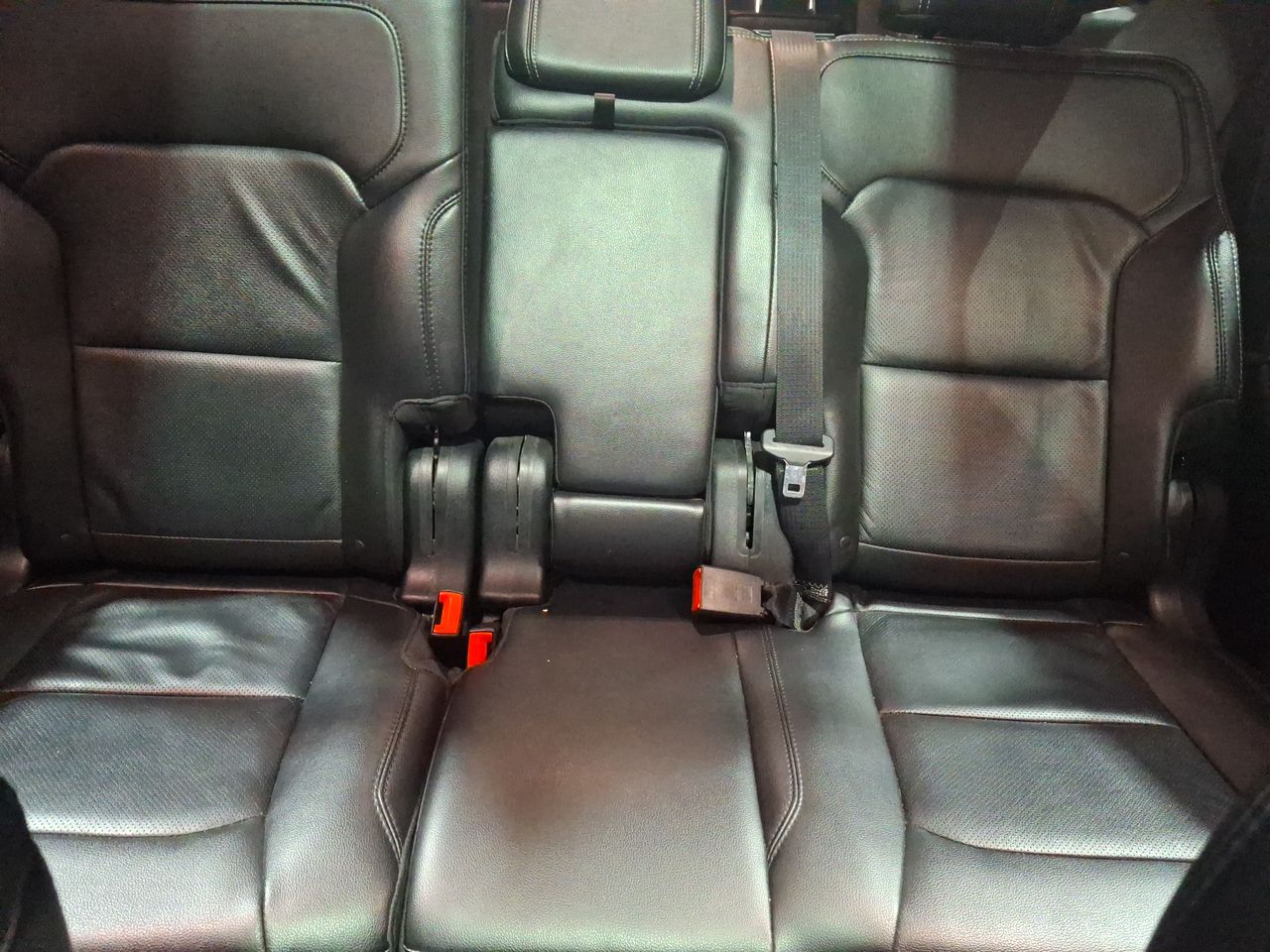 Ford Explorer — foto 28 de 30