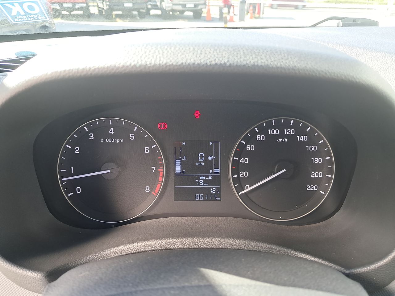 HYUNDAI - 26