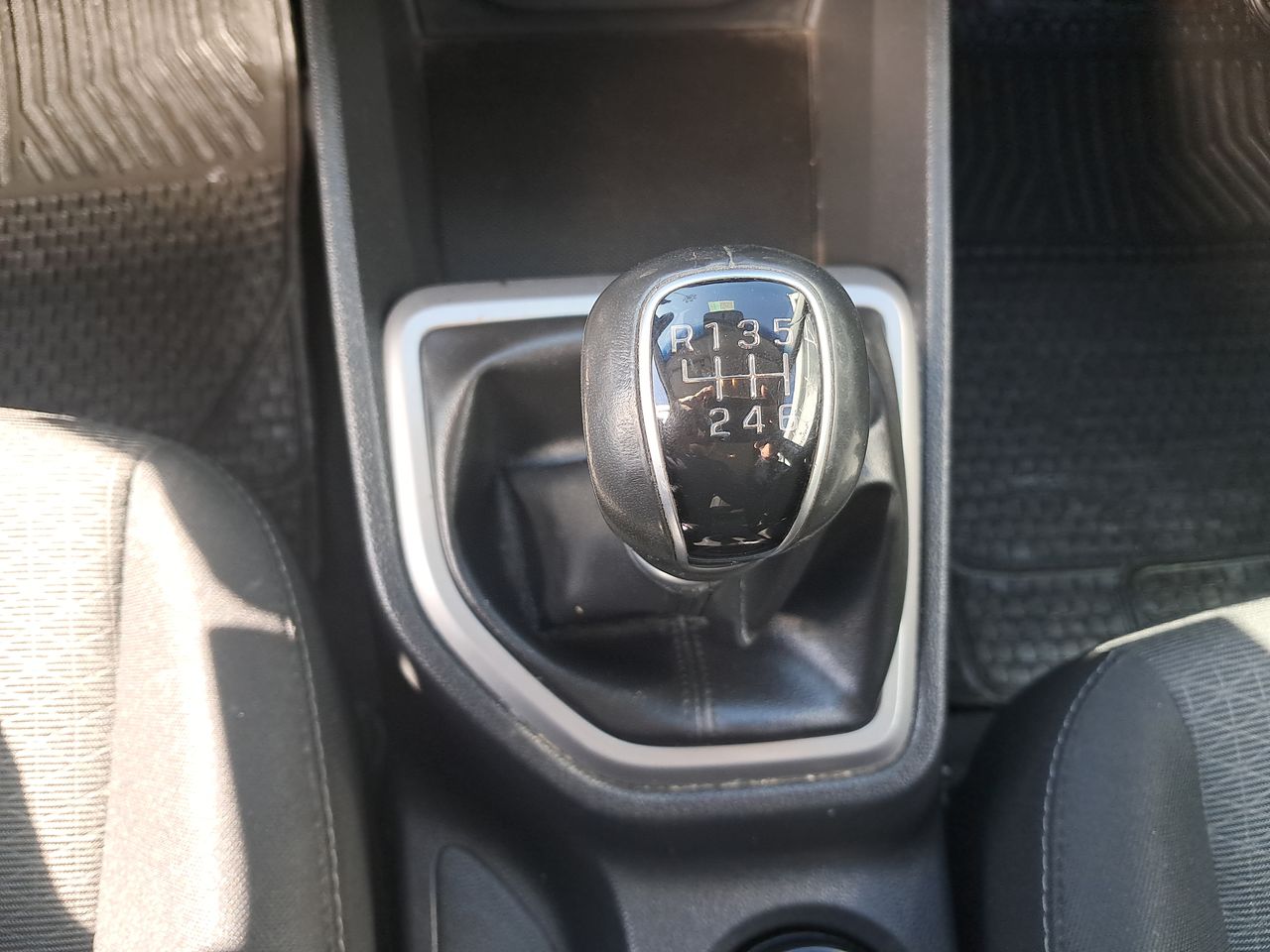 HYUNDAI - 30