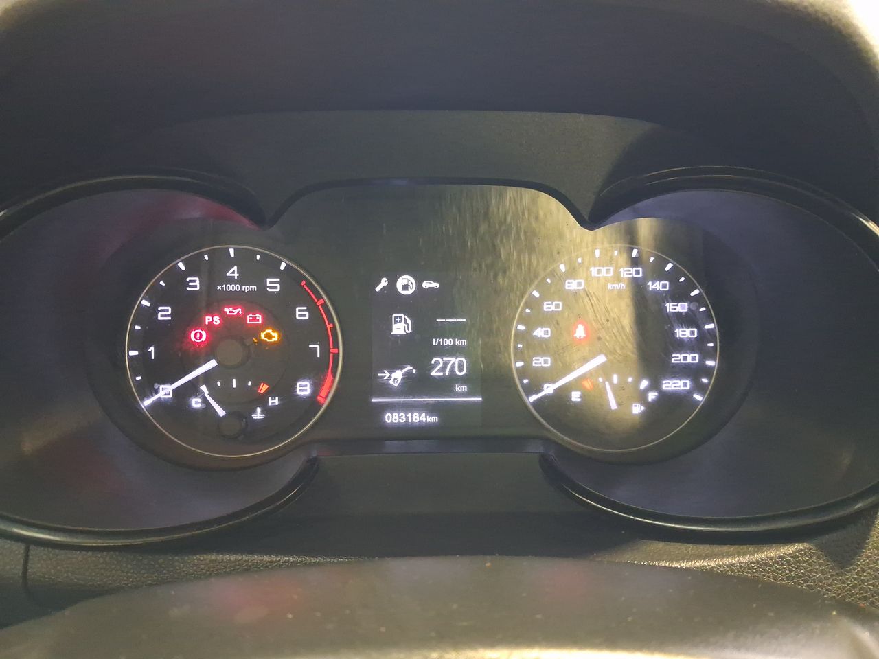 Dongfeng Ax5 — foto 17 de 22