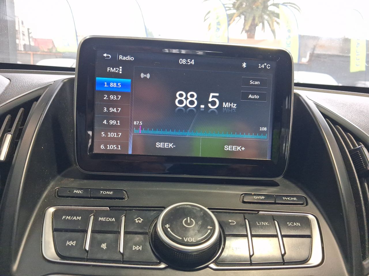 Dongfeng Ax5 — foto 18 de 22