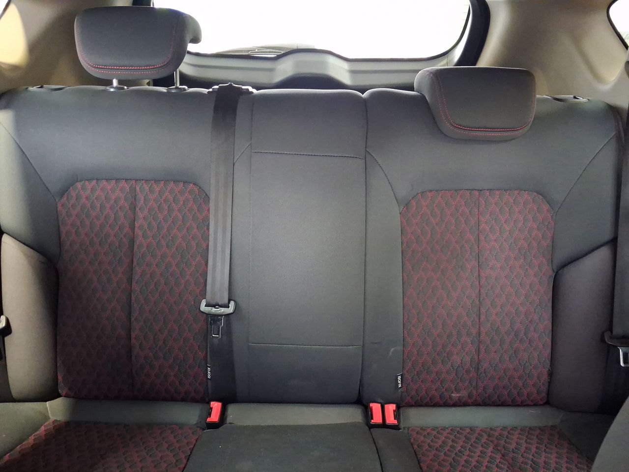 Dongfeng Ax5 — foto 6 de 22