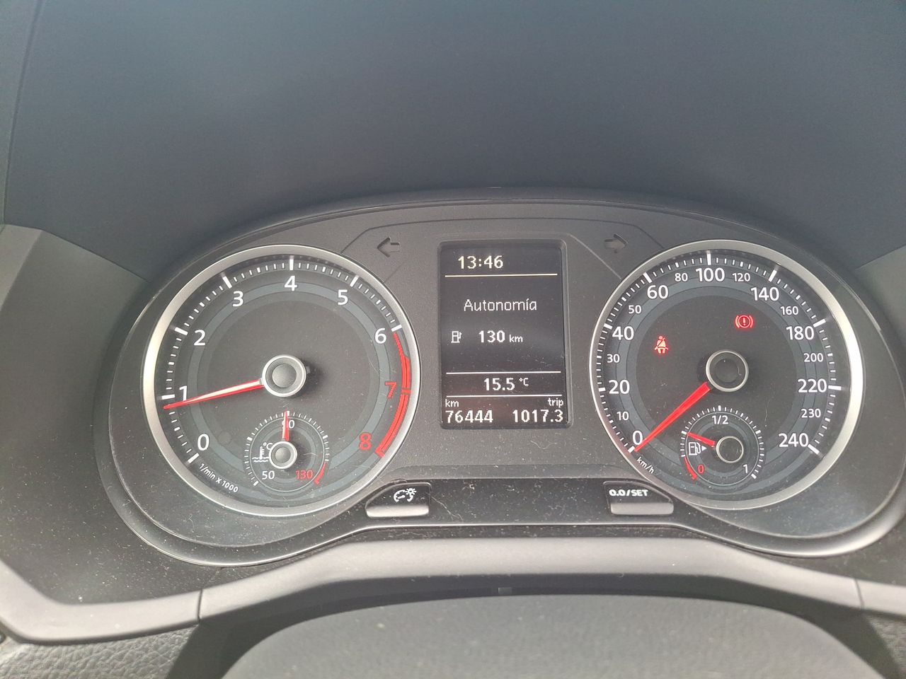 VOLKSWAGEN - 14