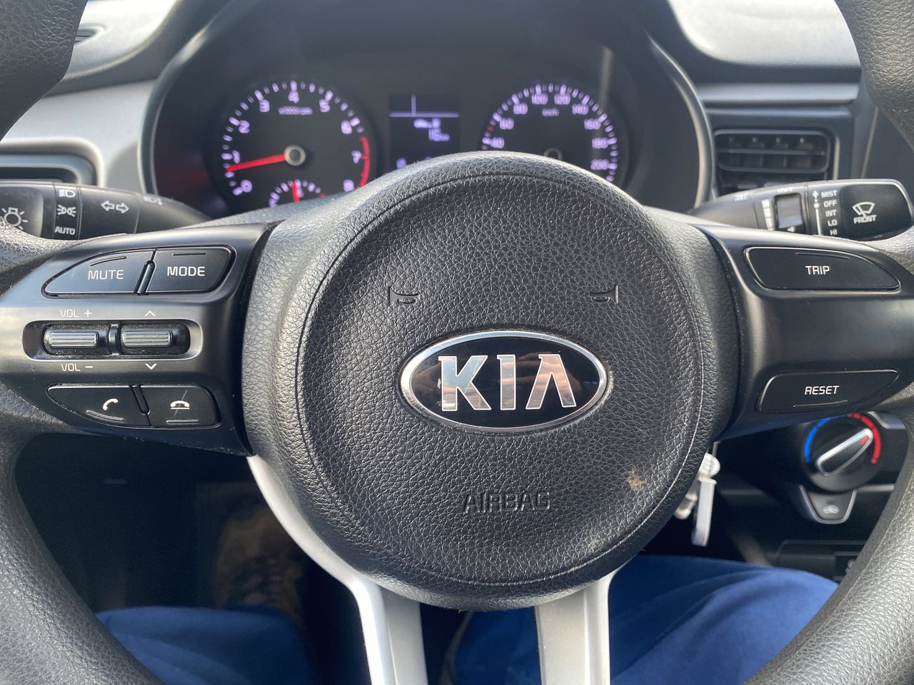 KIA - 17