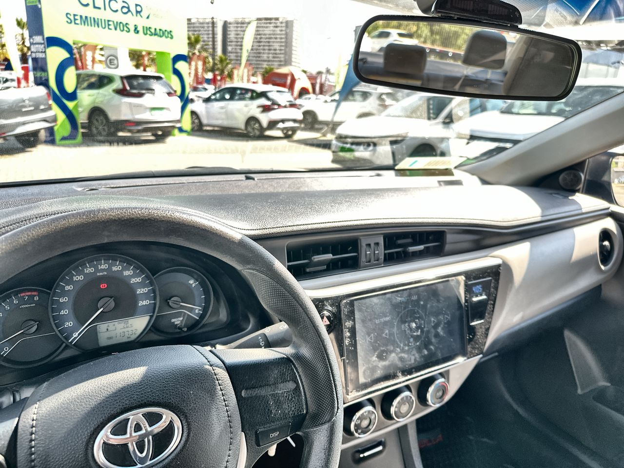 TOYOTA - 33