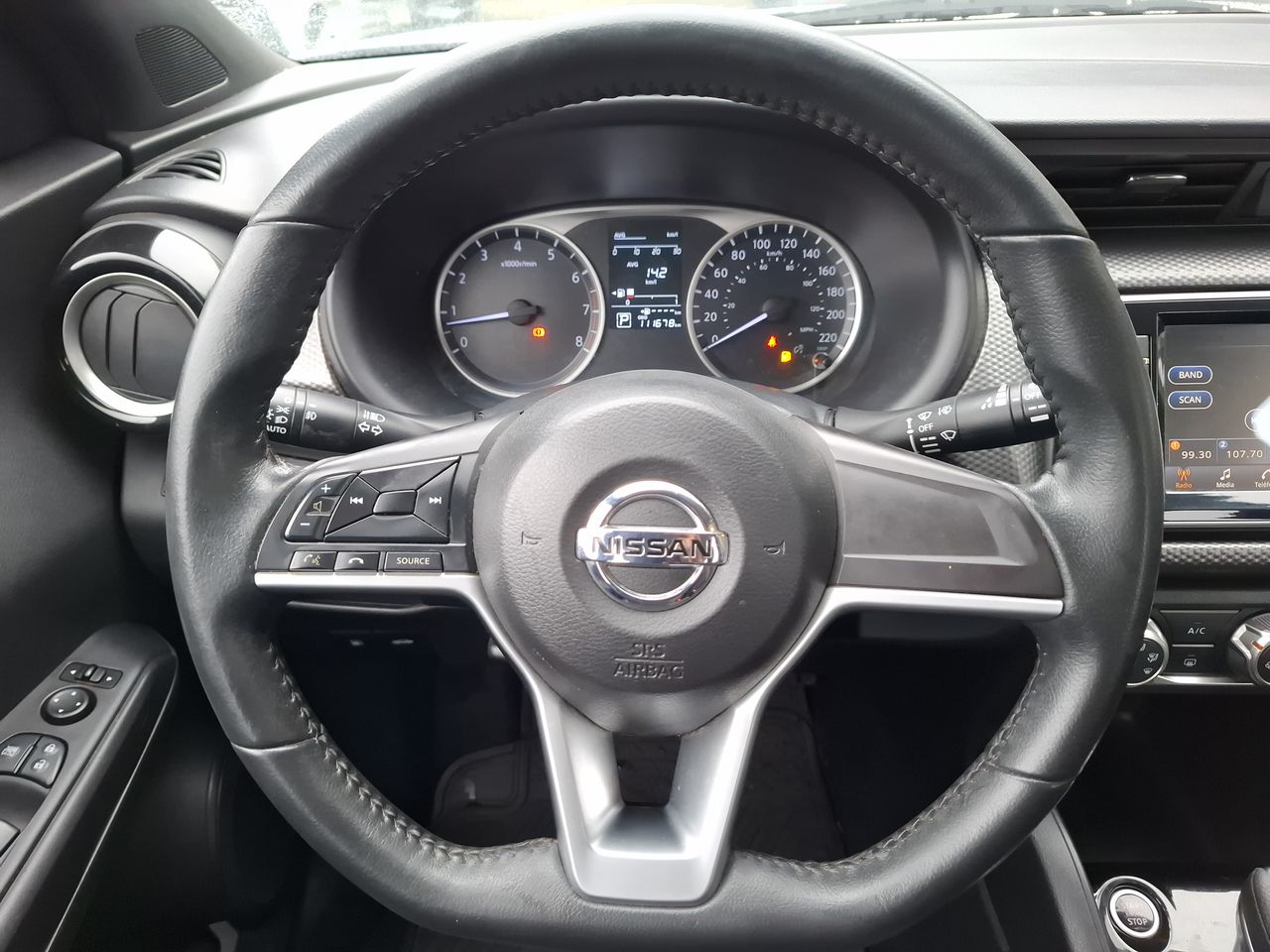 NISSAN - 17