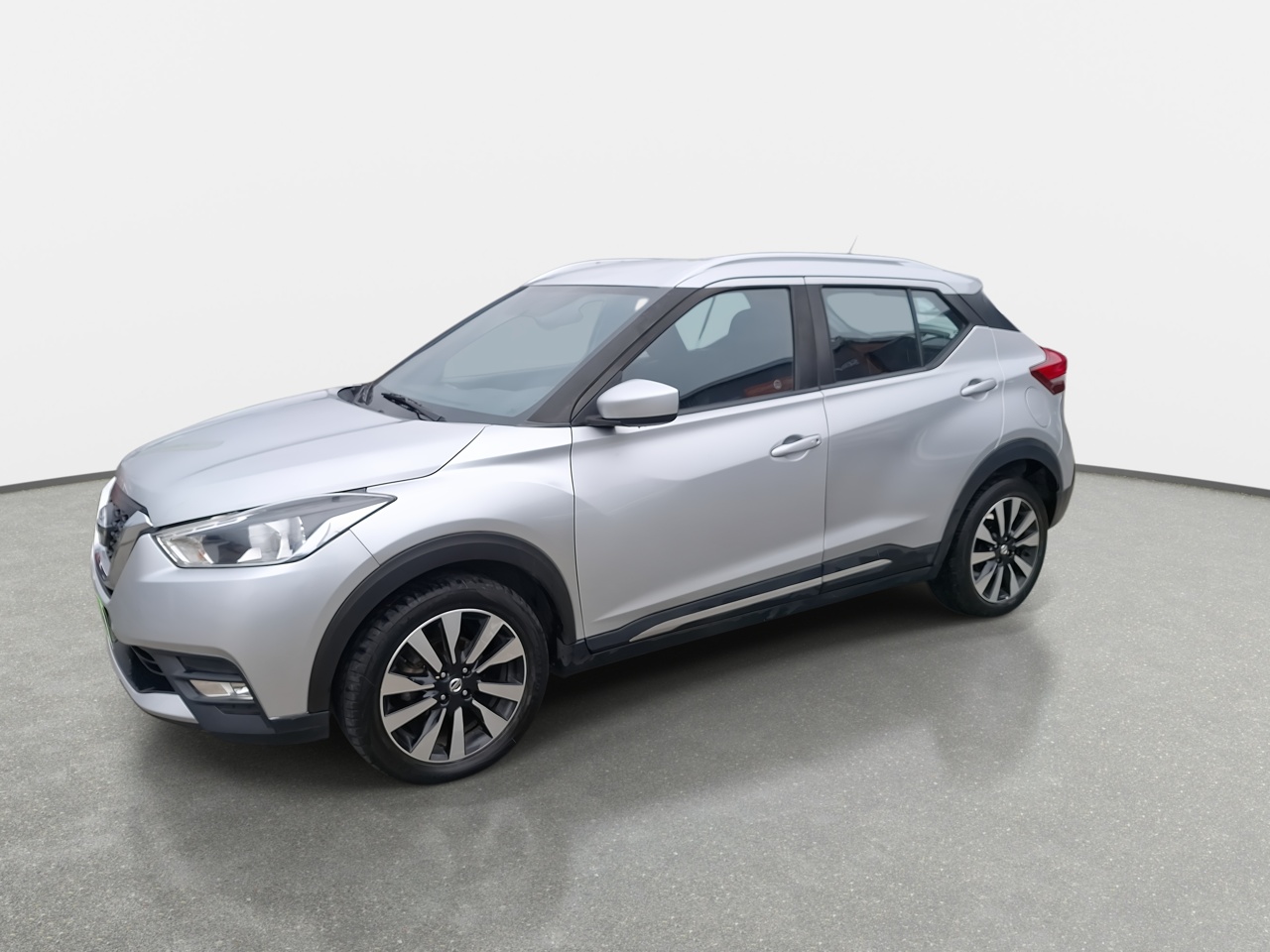 NISSAN - 3