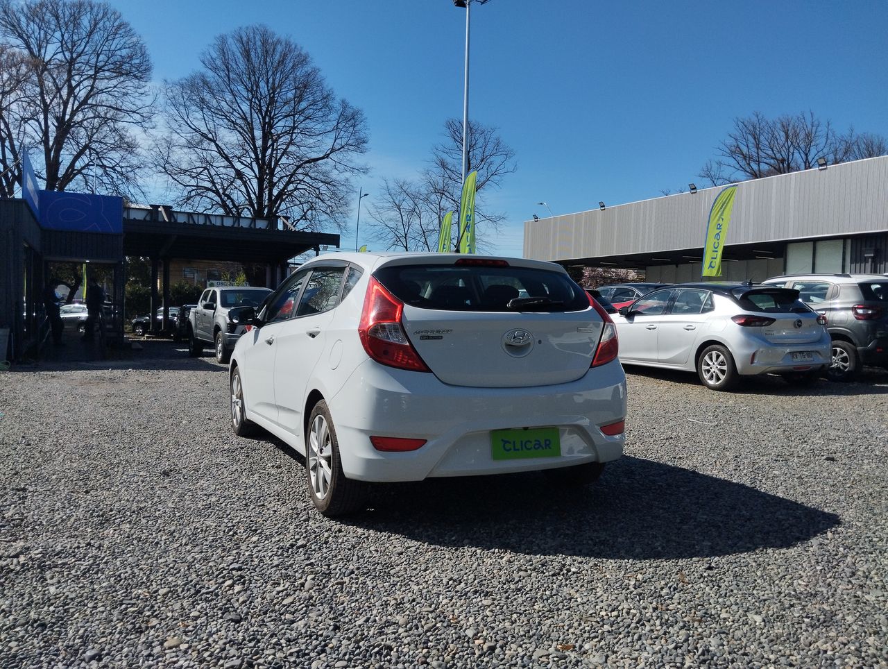 HYUNDAI - 8