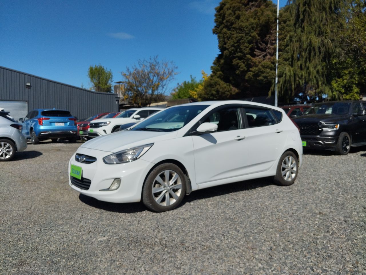 HYUNDAI - 6