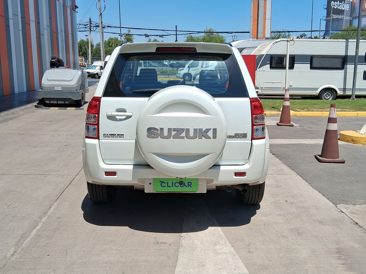 SUZUKI - 5