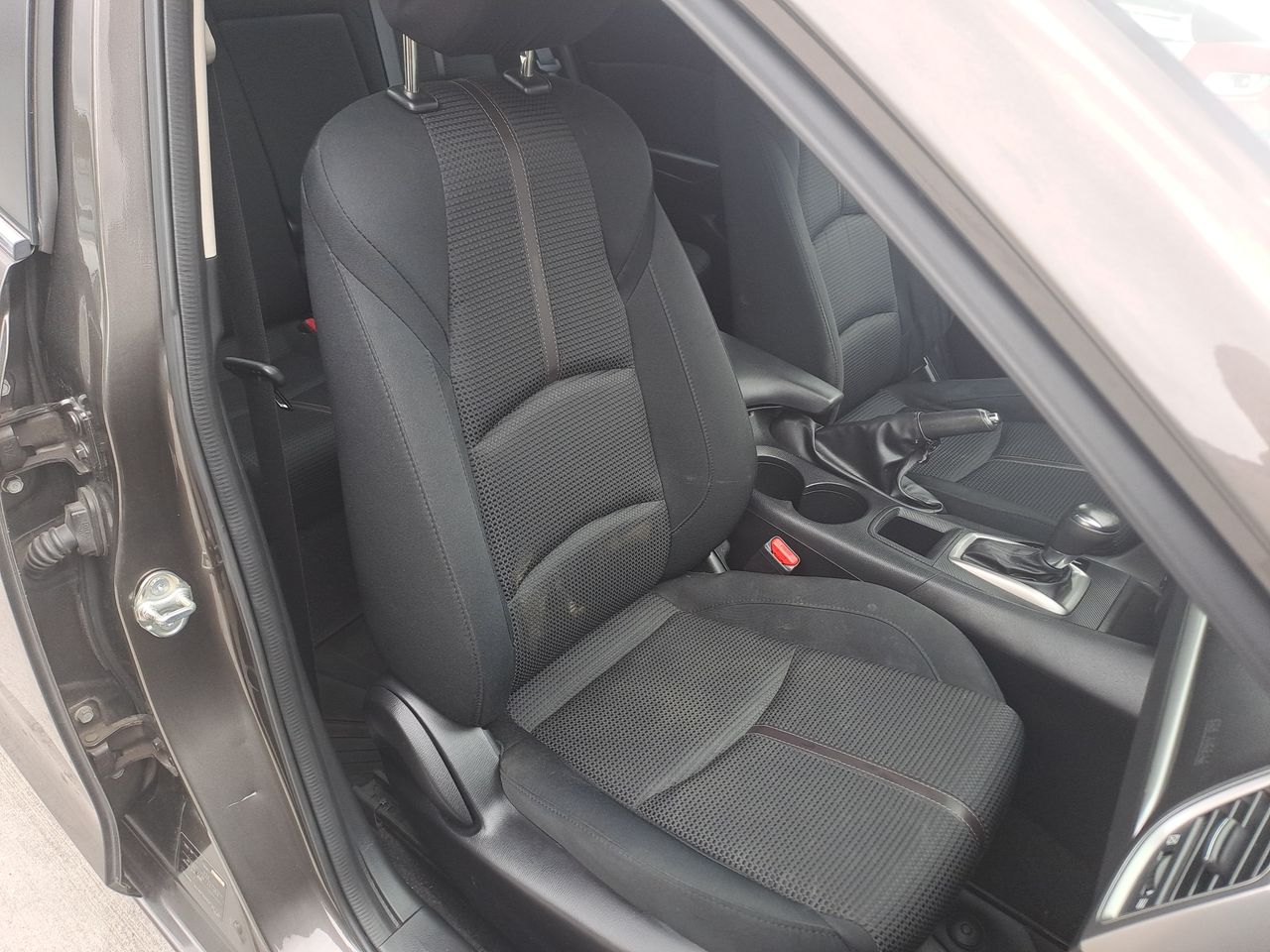 Mazda 3 — foto 17 de 18
