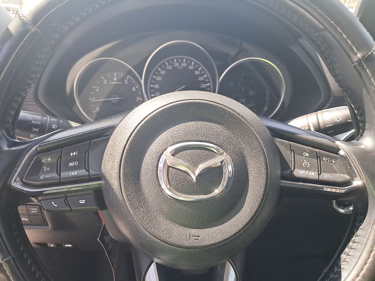MAZDA - 25
