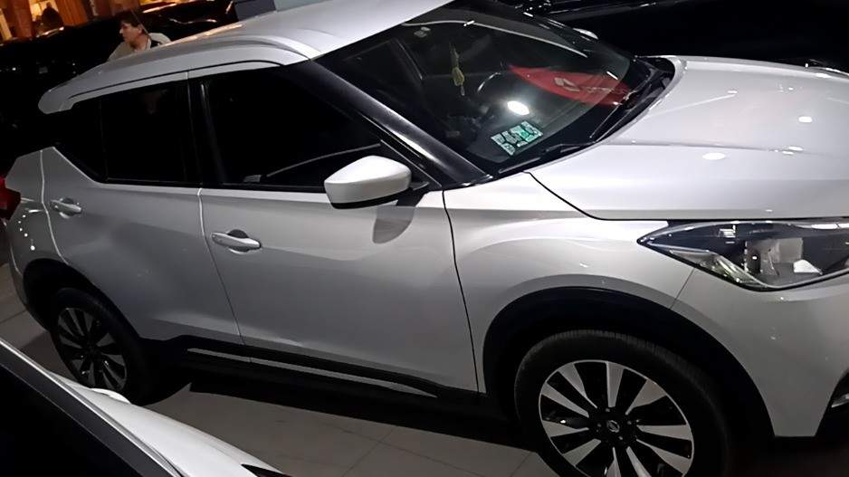 NISSAN - 3