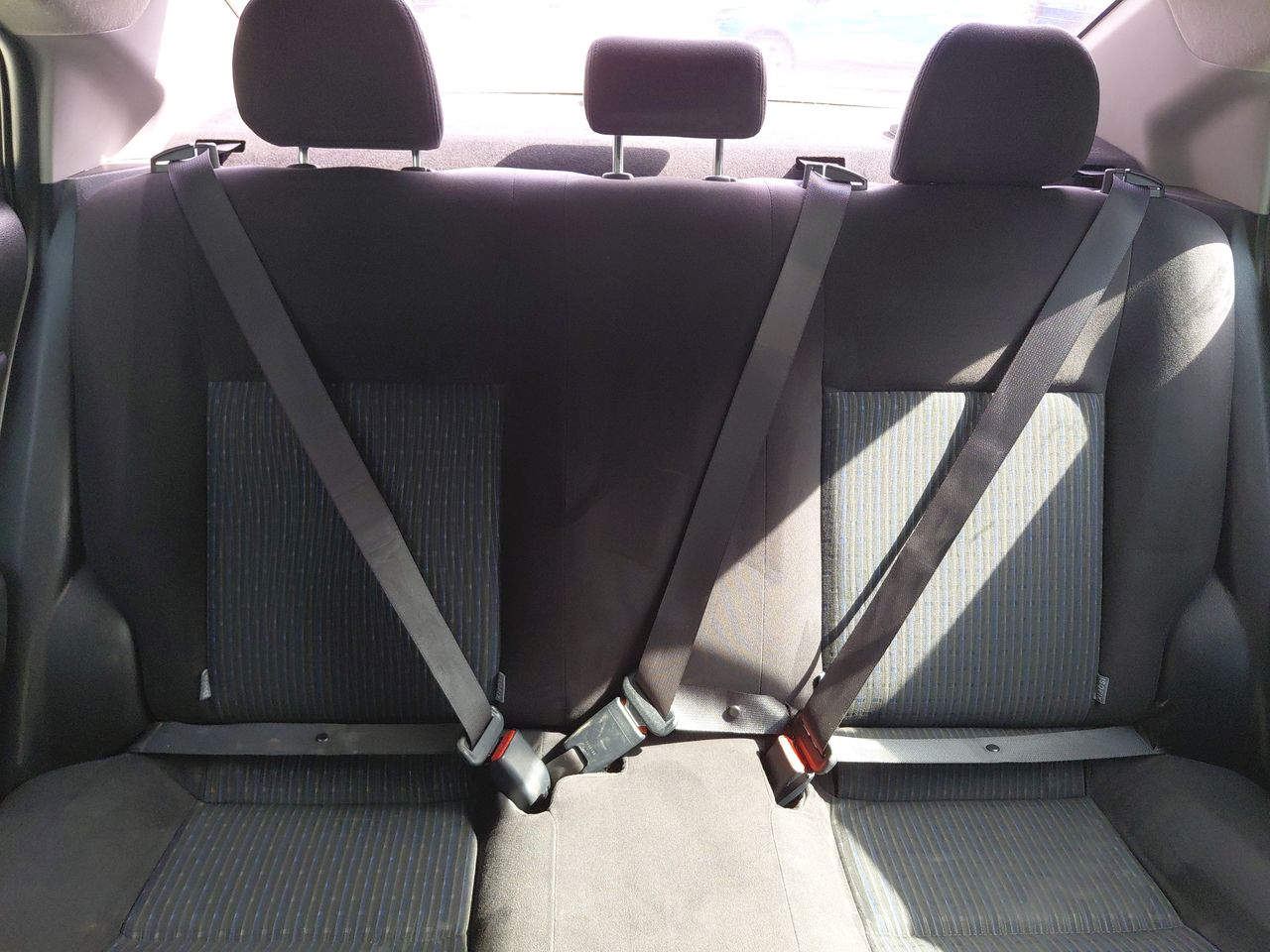 Toyota Yaris — foto 34 de 34