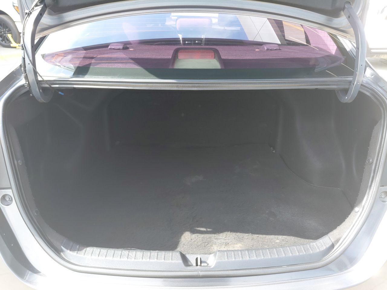 Toyota Yaris — foto 22 de 34