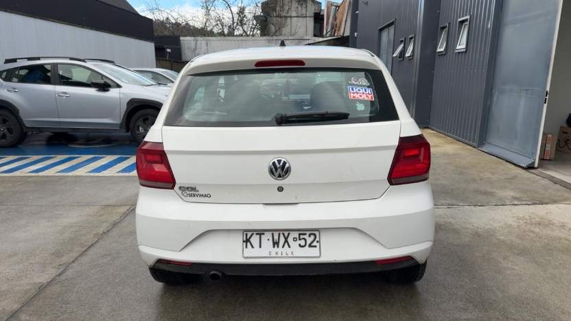 VOLKSWAGEN - 4