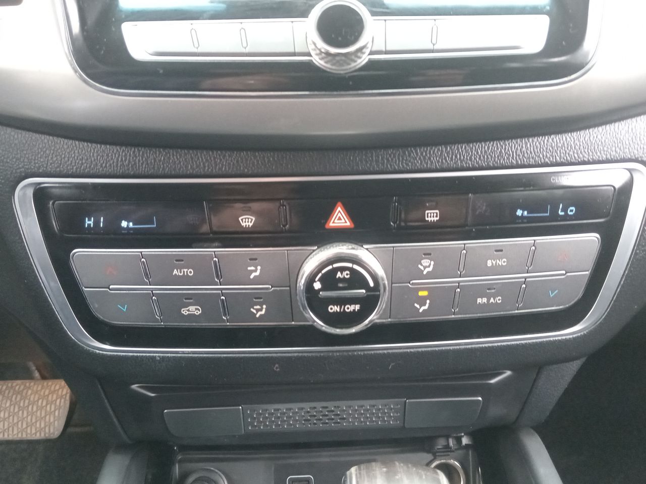 SSANGYONG - 29
