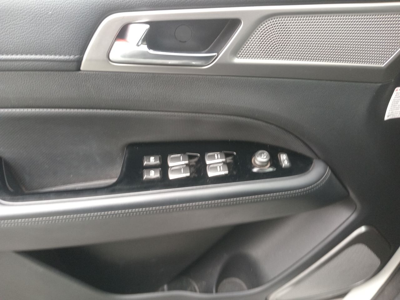 SSANGYONG - 22