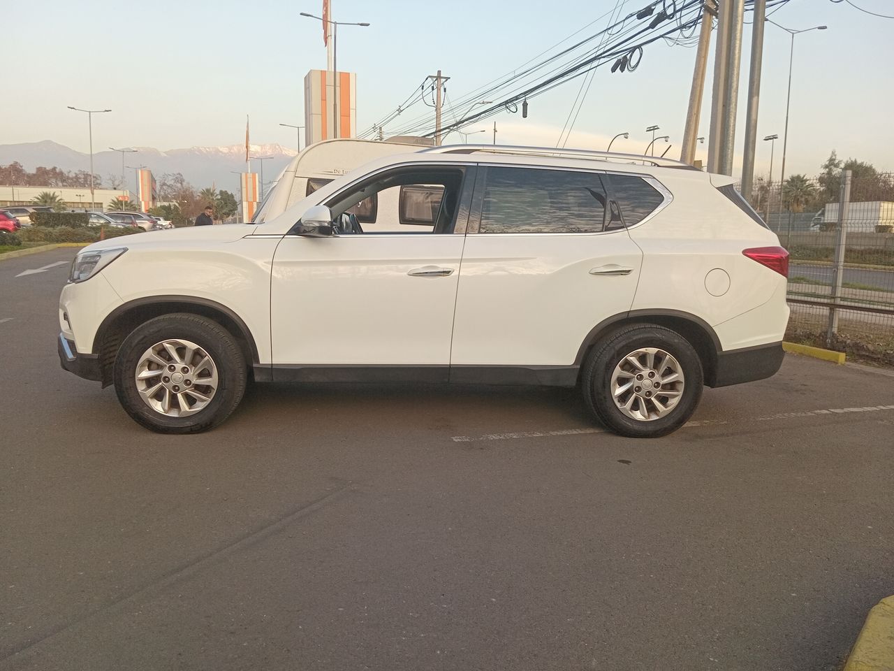SSANGYONG - 4