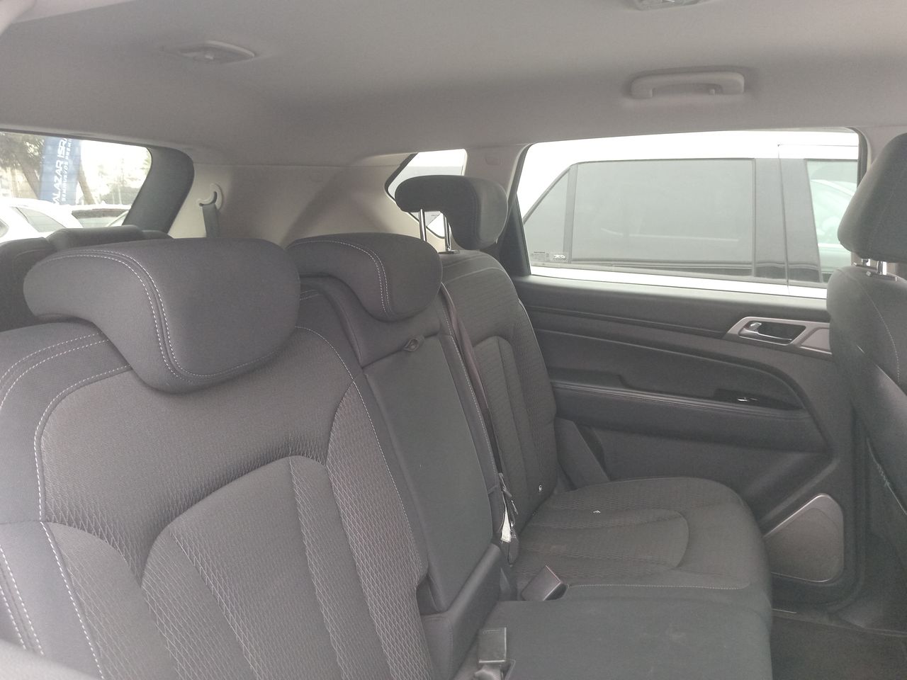 SSANGYONG - 14