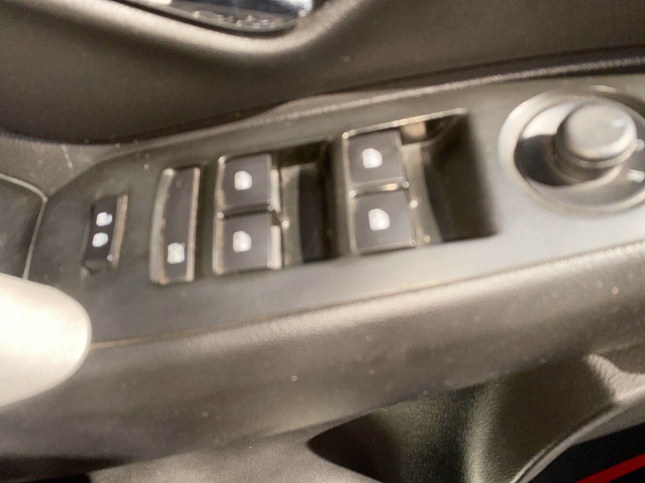 CHEVROLET - 23