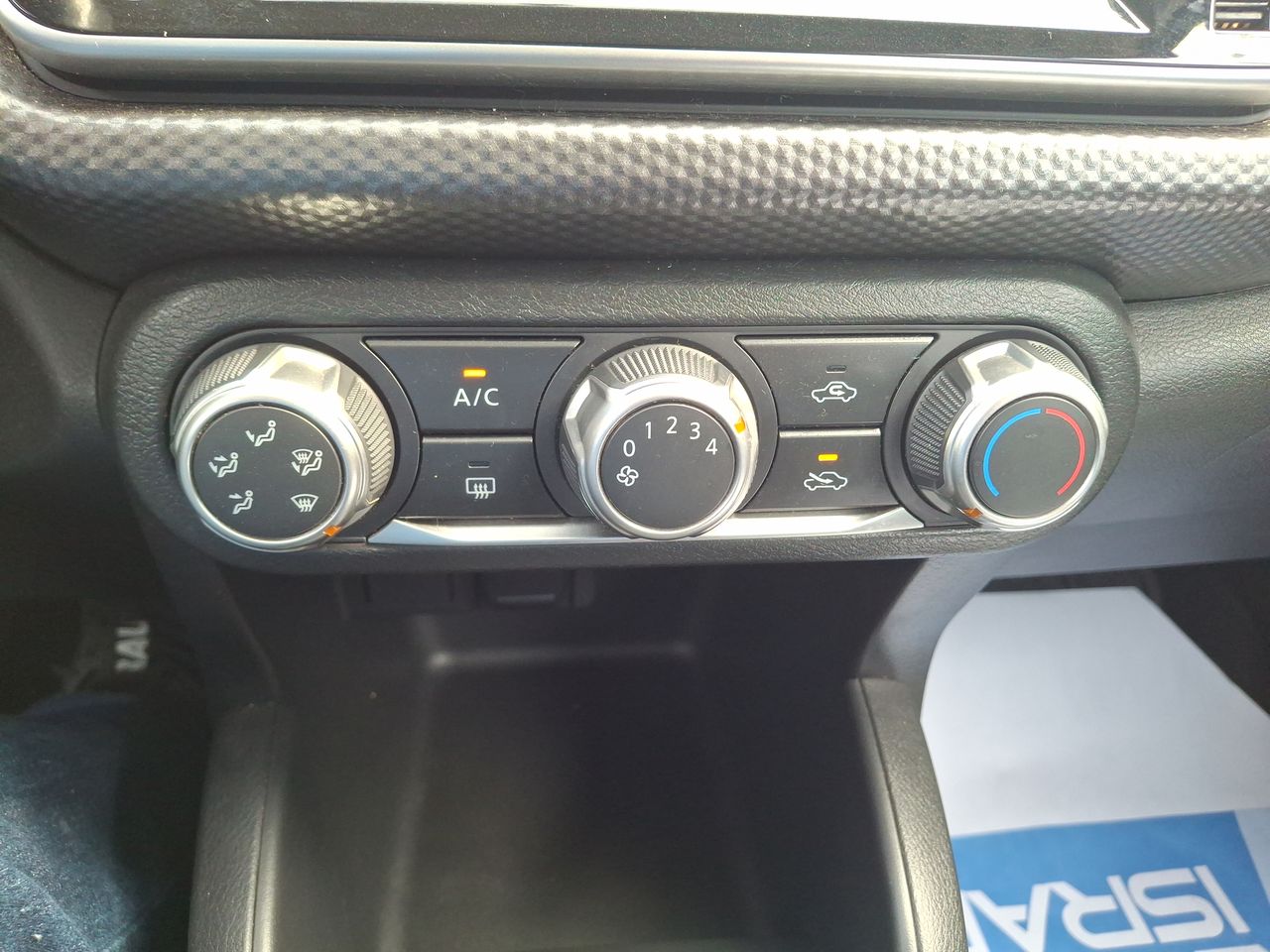 NISSAN - 27