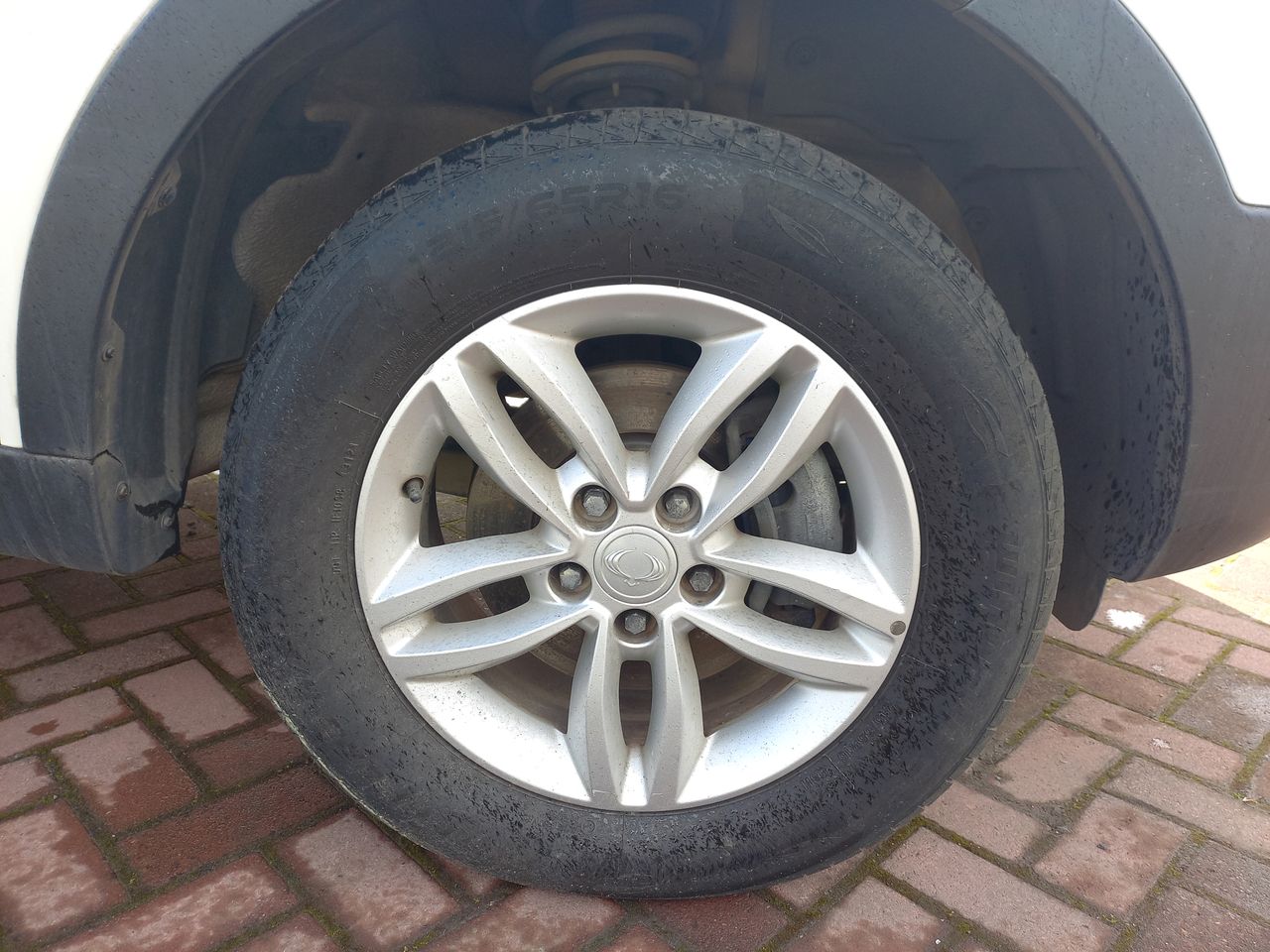 SSANGYONG - 17