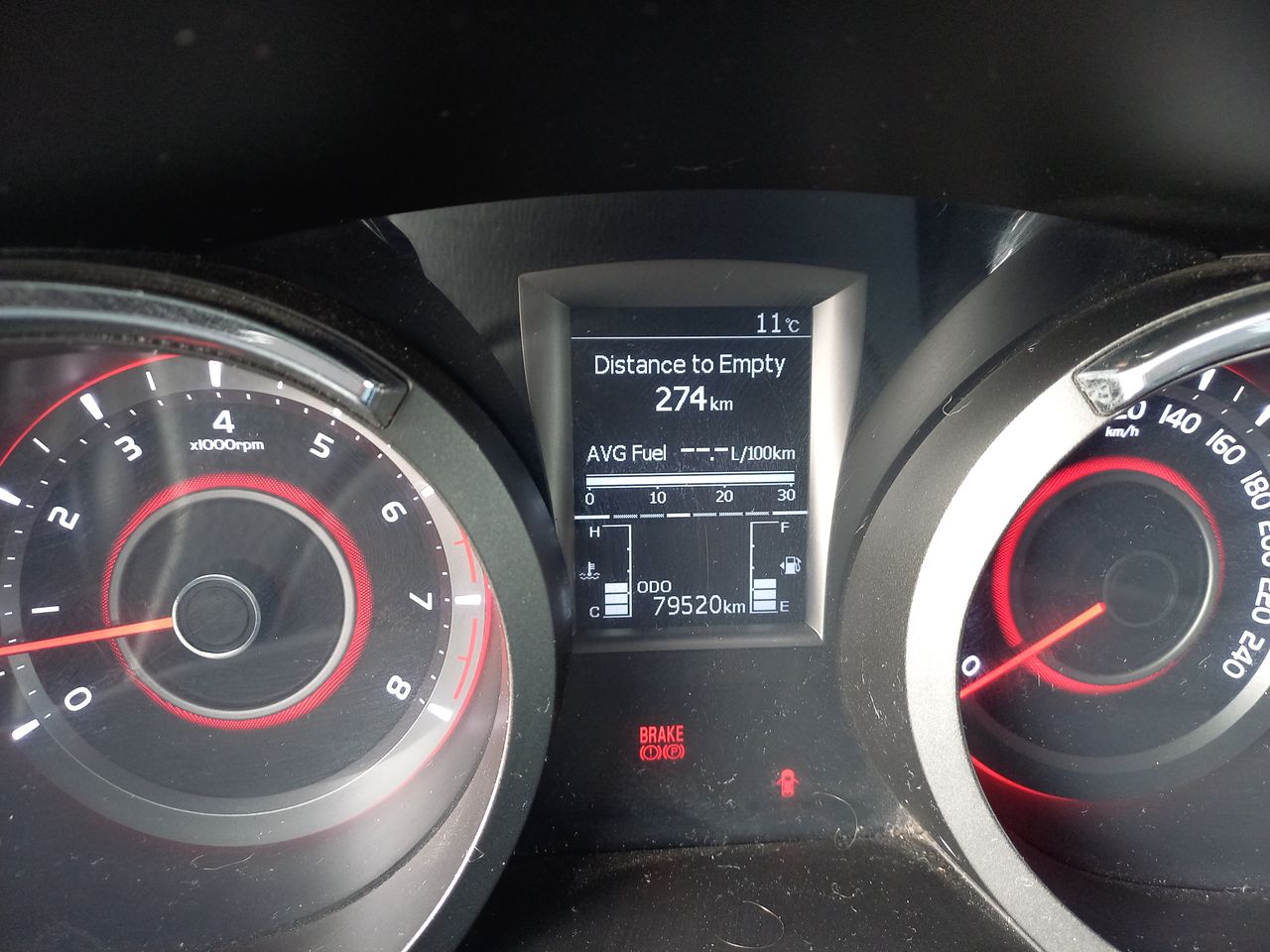SSANGYONG - 27