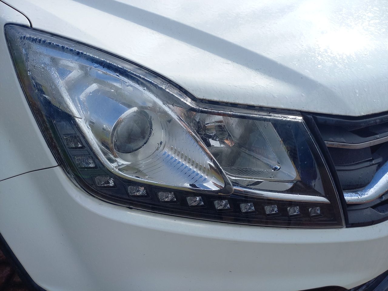 SSANGYONG - 19