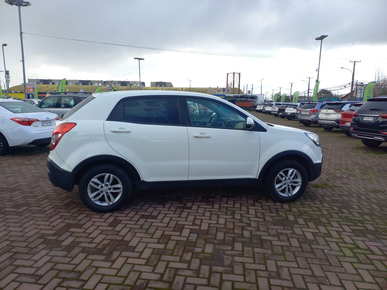 SSANGYONG - 8