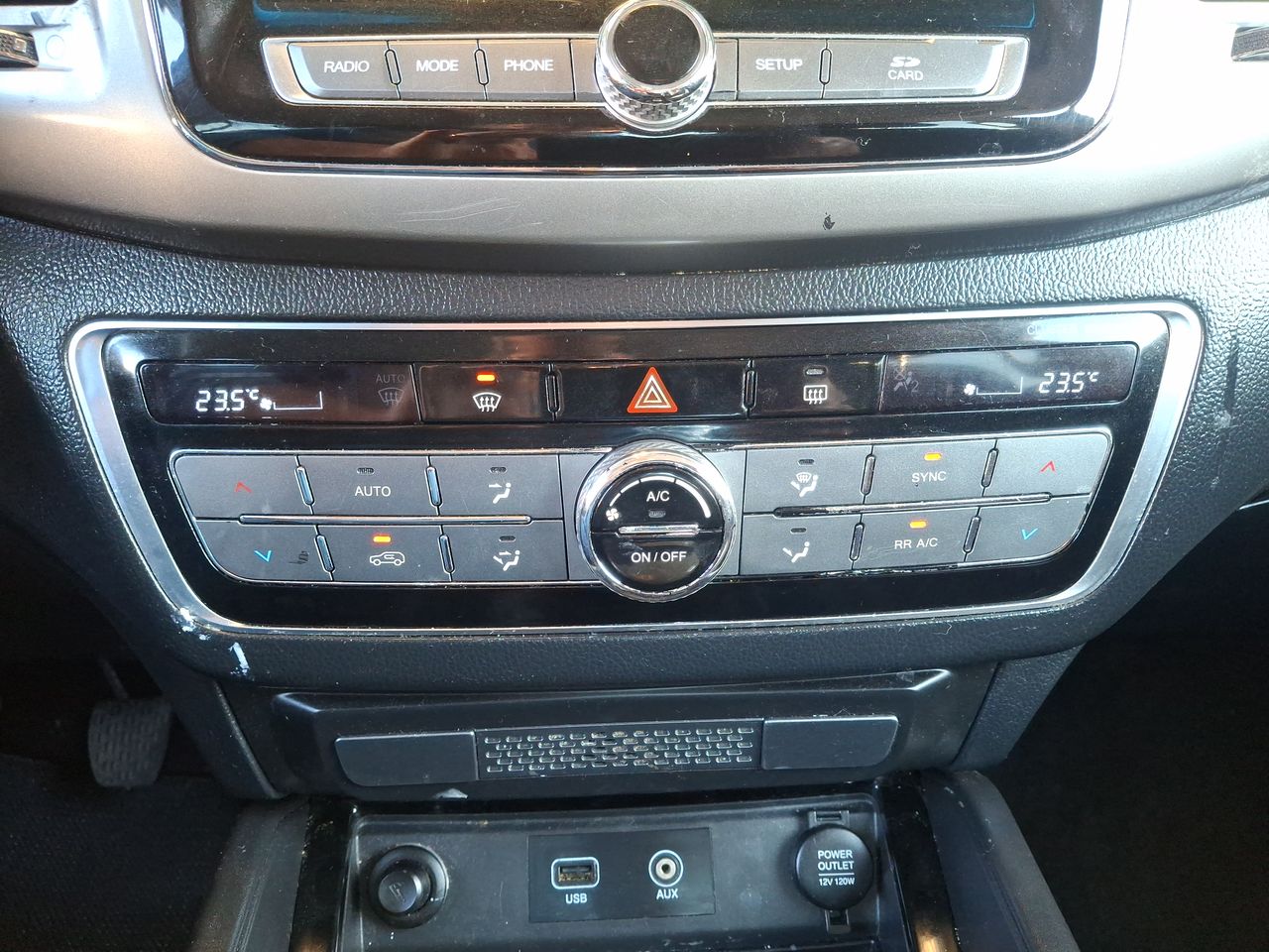 SSANGYONG - 29
