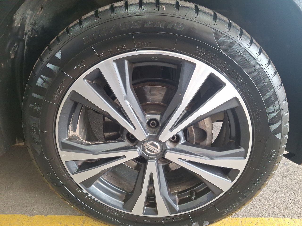 NISSAN - 17