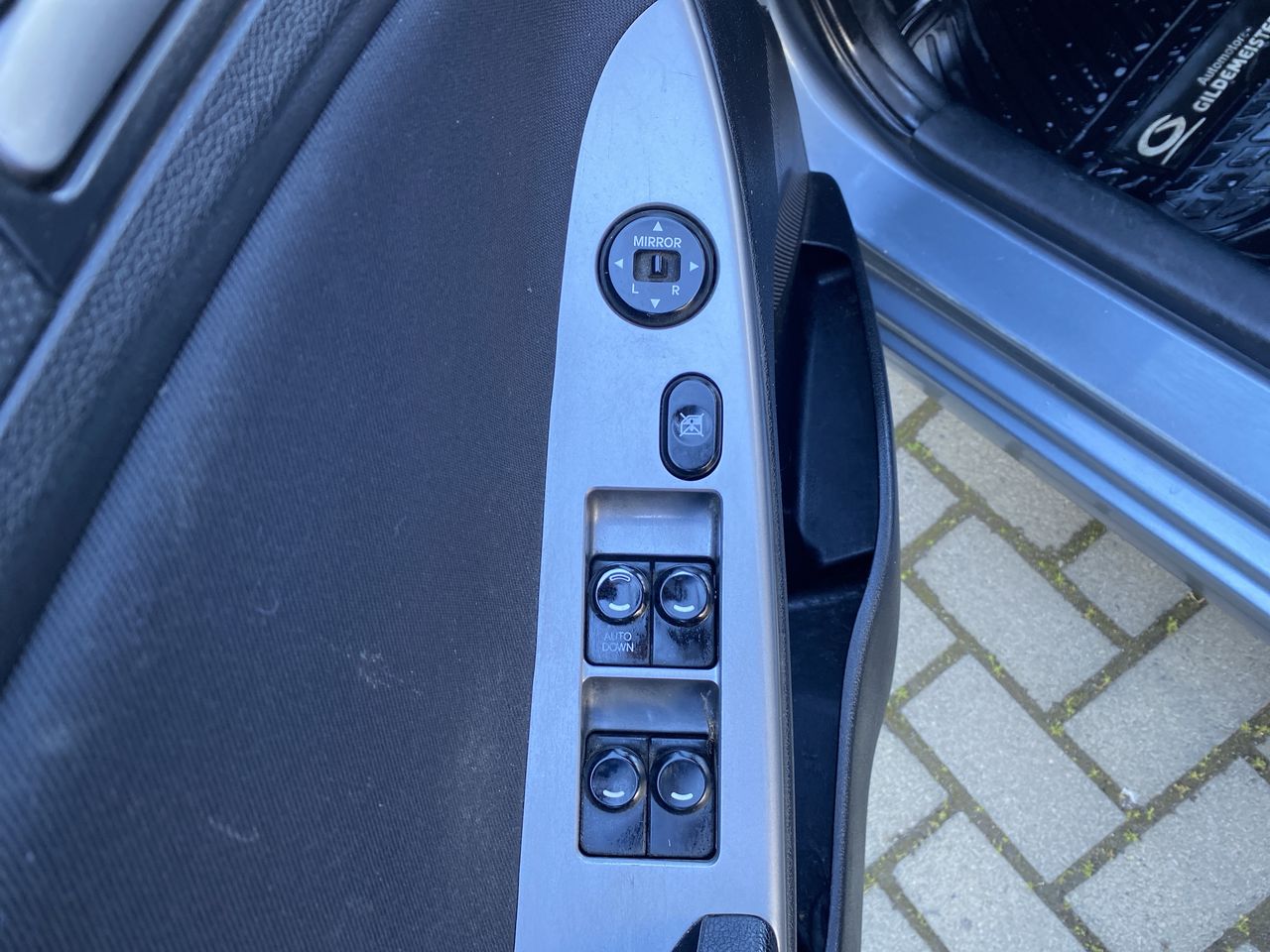 HYUNDAI - 21