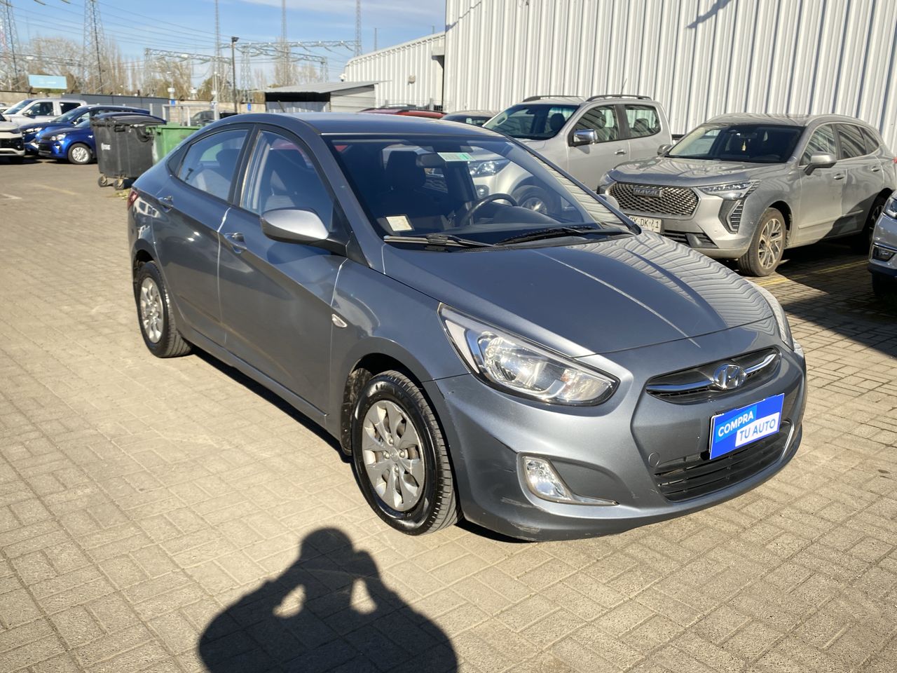 HYUNDAI - 1