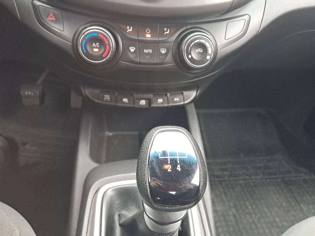 CHEVROLET - 29