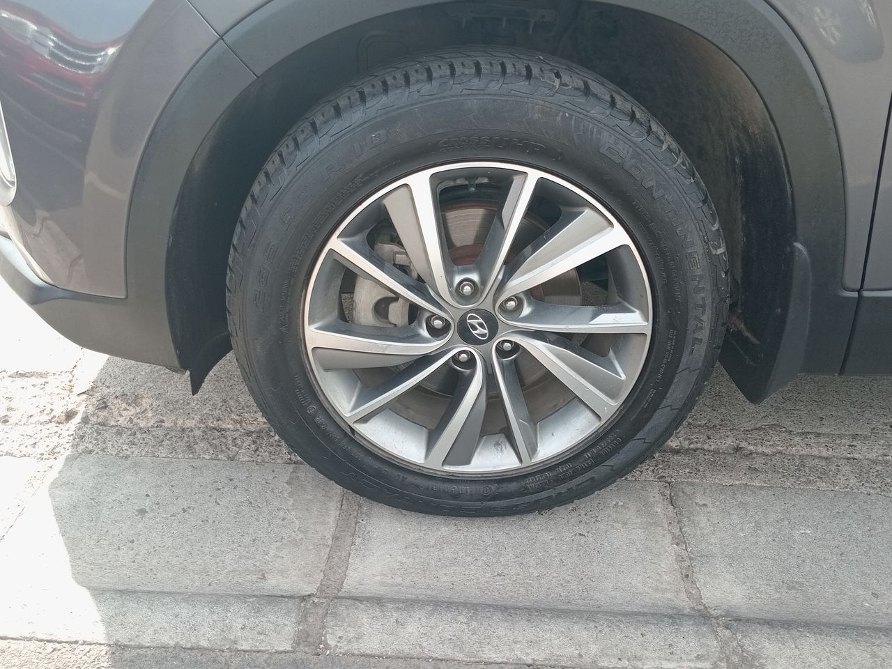 HYUNDAI - 15