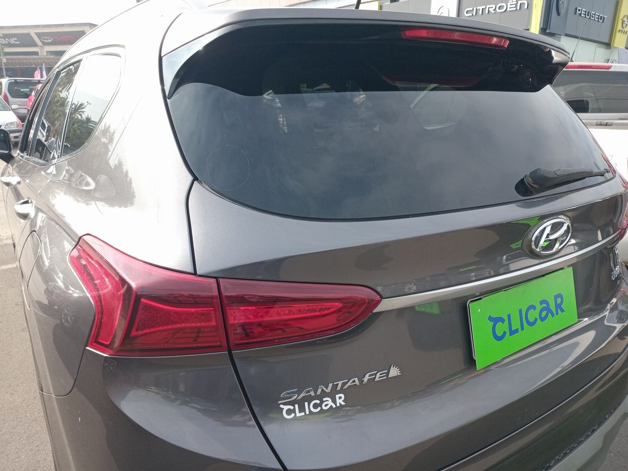 HYUNDAI - 18