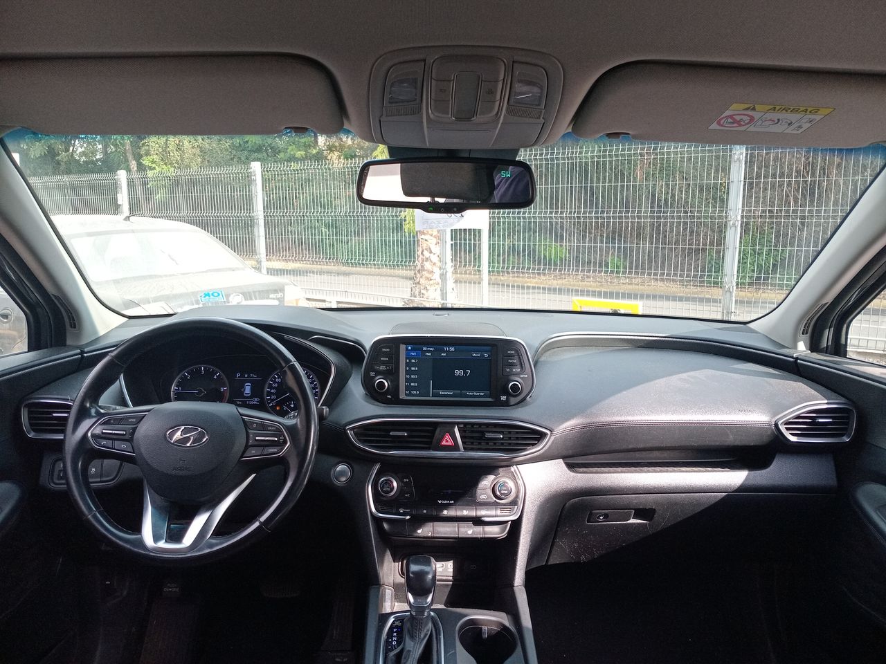 HYUNDAI - 9