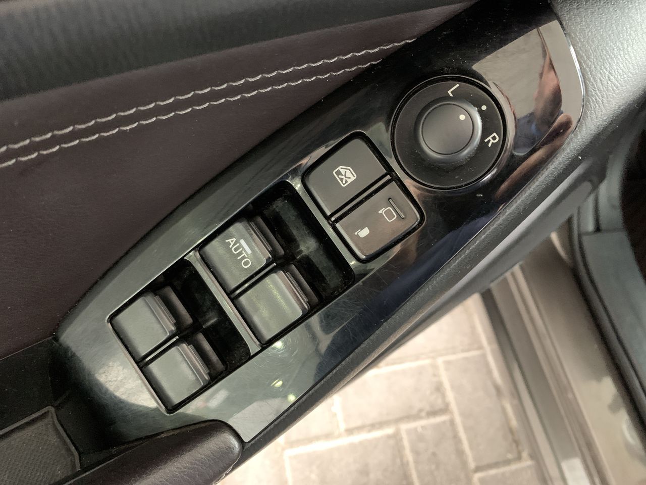 MAZDA - 15