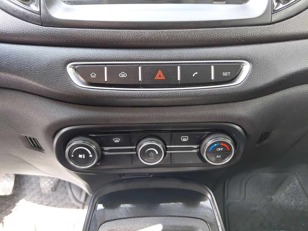 Chery Tiggo 7 — foto 22 de 26