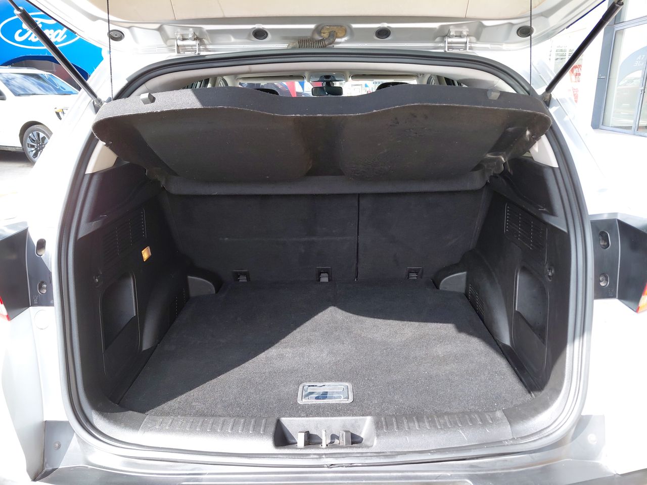Chery Tiggo 7 — foto 14 de 26
