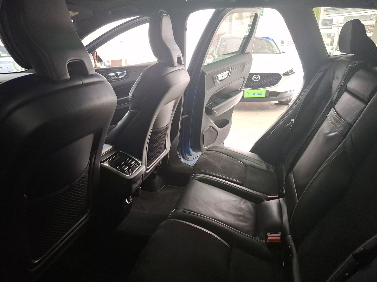 VOLVO - 5