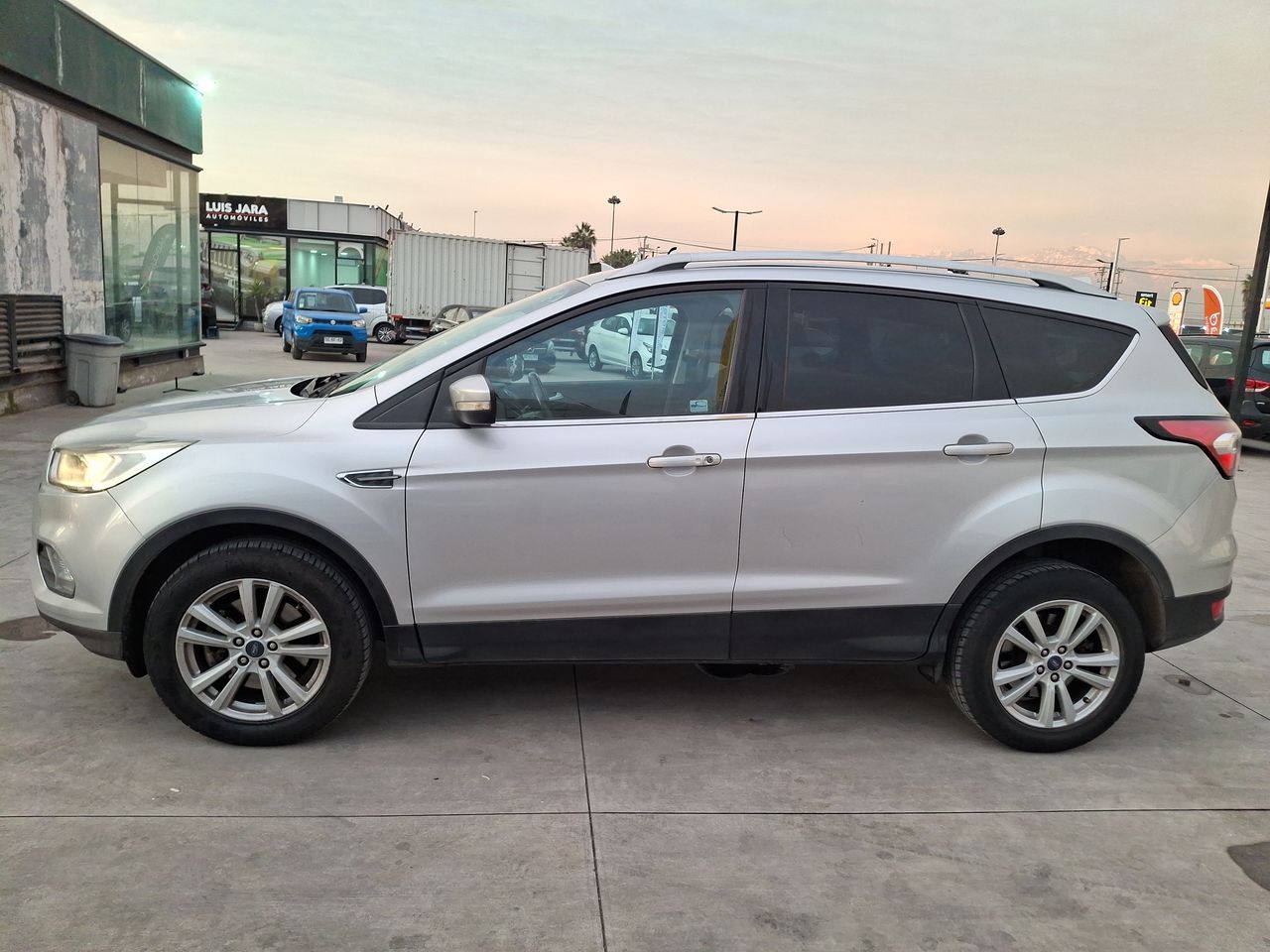 FORD - 4