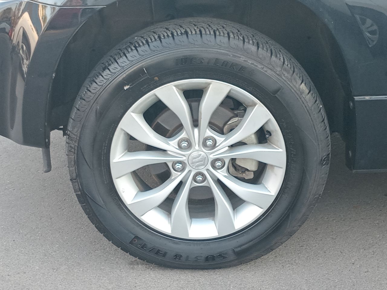 Suzuki Grand Vitara — foto 8 de 26