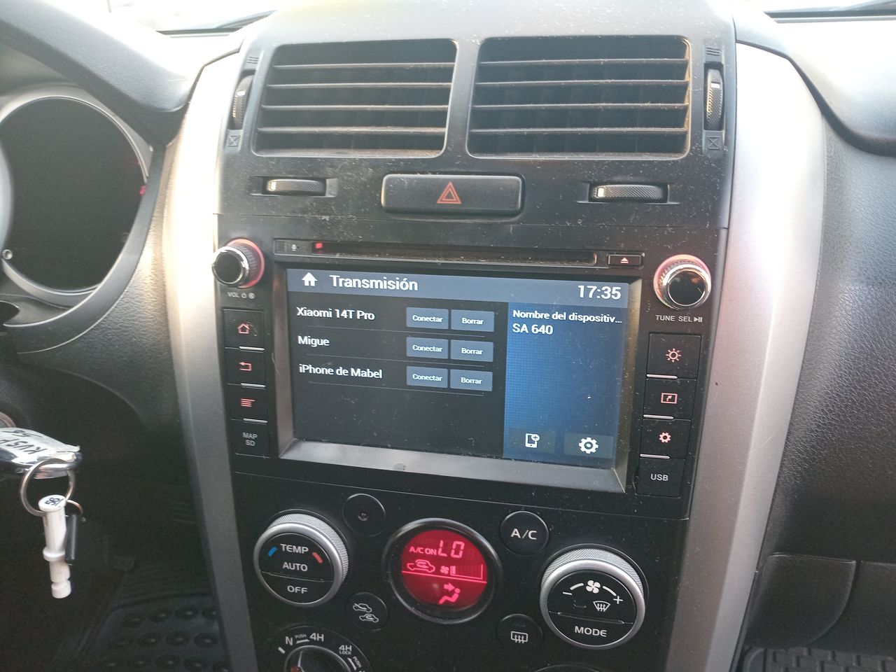 Suzuki Grand Vitara — foto 20 de 26